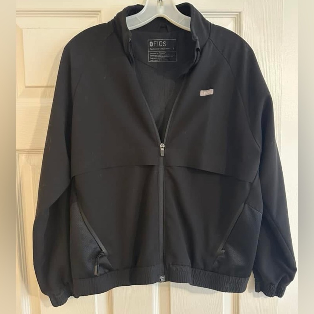 Figs Sydney Scrub Jacket